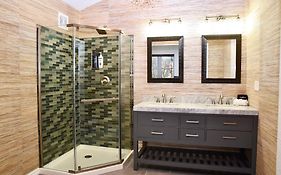 Beaver Lake Cottages